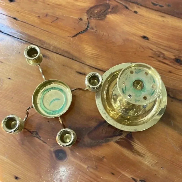 Partylite Two Pieces Winchester Candle Holder Solid Gold Brass Lacquer Finish - Picture 2 of 7